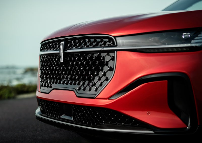 The sleek grille of a 2024 Lincoln Nautilus® SUV with the available Jet Appearance Package makes a bold statement. | Allan Vigil Lincoln, Inc. in Morrow GA